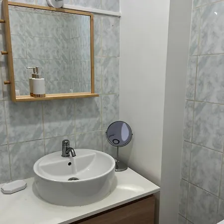 Appartement Proche La Villette Avec 2 Balcons Pantin Exterior photo